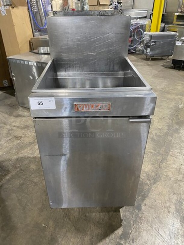 Vulcan Commercial Heavy Duty 75Lbs Natural Gas Powered Deep Fat Fryer! All Stainless Steel! On Legs! Model: LG5001 SN: DV4022712HB