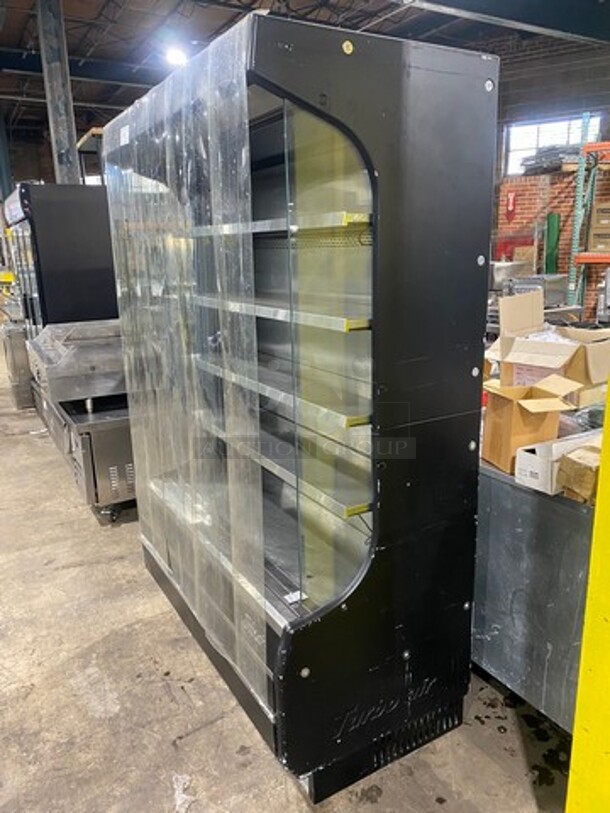 Turbo Air Commercial Refrigerated Open Grab-N-Go Case Merchandiser! With View Through Sides! With Front Cover! All Stainless Steel! Model: TOM50B SN: TOM5017X029 120V 60HZ 1 Phase - Image 2 of 7
