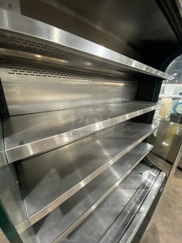 Turbo Air Commercial Refrigerated Open Grab-N-Go Case Merchandiser! With View Through Sides! With Front Cover! All Stainless Steel! Model: TOM50B SN: TOM5017X029 120V 60HZ 1 Phase - Image 5 of 7