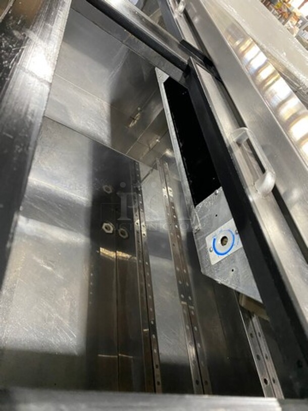 NICE! Perlick Commercial 2 Top Sliding Door Cooler! All Stainless Steel! On Casters! Model: FR48 SN: 1803022881B 115V 60HZ 1 Phase - Image 5 of 8