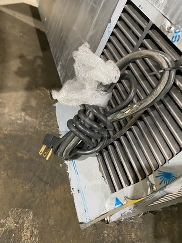 NICE! Perlick Commercial 2 Top Sliding Door Cooler! All Stainless Steel! On Casters! Model: FR48 SN: 1803022881B 115V 60HZ 1 Phase - Image 8 of 8