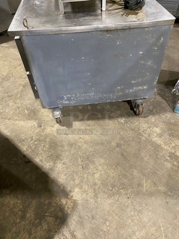 Leader Commercial 2 Drawer Chef Base/Equipment Stand! All Stainless Steel! On Casters! Model: LB48S/C SN: PU05M0037C 115V 60HZ 1 Phase - Image 2 of 7