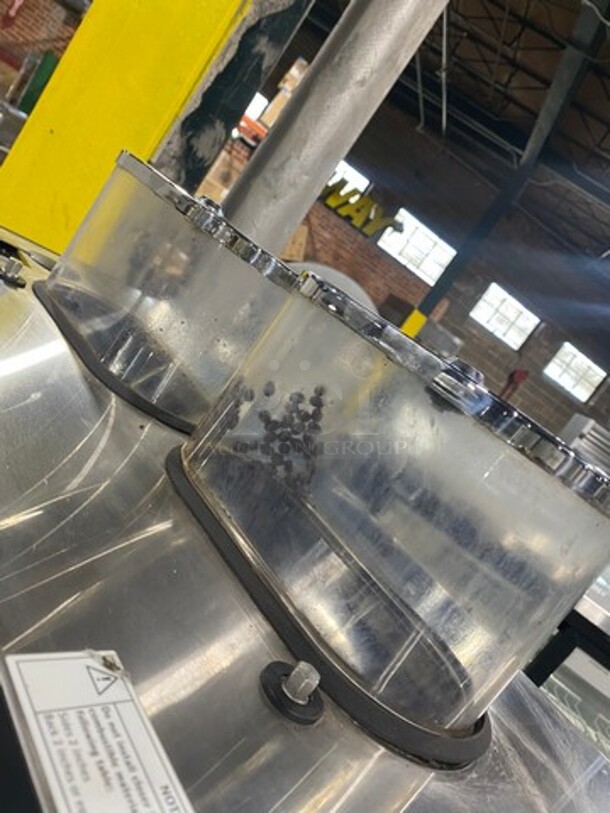 WOW! LATE MODEL! Dunkin Donuts Edition! Schaerer Commercial Countertop 2 Group Espresso Machine! With Steam Lines! Stainless Steel! On Small Legs! - Image 5 of 11