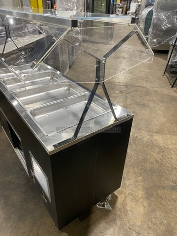 Vollrath Commercial Refrigerated Food Serving Station Counter/ Cold Pan! With Sneeze Guard! Stainless Steel Body! On Casters! Model: R38718 SN: B23700497448002 120V 60HZ 1 Phase - Image 4 of 9