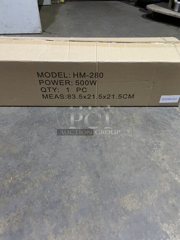 NEW! IN THE BOX! 2020 USR 16 Inch Handheld Immersion Blender! Model: HM280 110/120V 60HZ 1 Phase