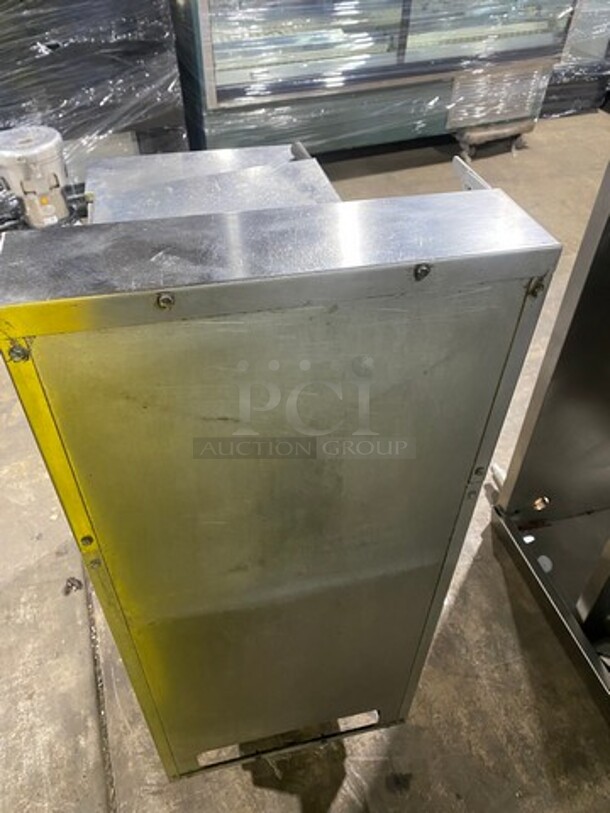 NICE! Pitco Electric Powered Commercial Pasta Cooker/Rethermalizer! With Backsplash! All Stainless Steel! On Legs! Model: SRTE SN: E12EB017625 208V 60HZ 1 Phase - Image 4 of 9