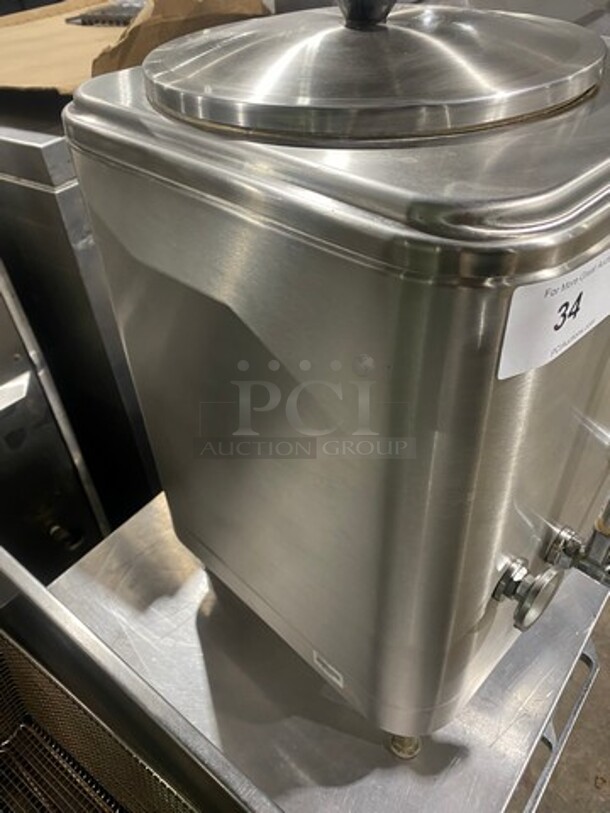WOW! Celcilware Commercial Electric Powered Countertop Water Broiler! Solid Stainless Steel! On Legs! Model: ME10EN 120V 60HZ 1 Phase - Image 2 of 9