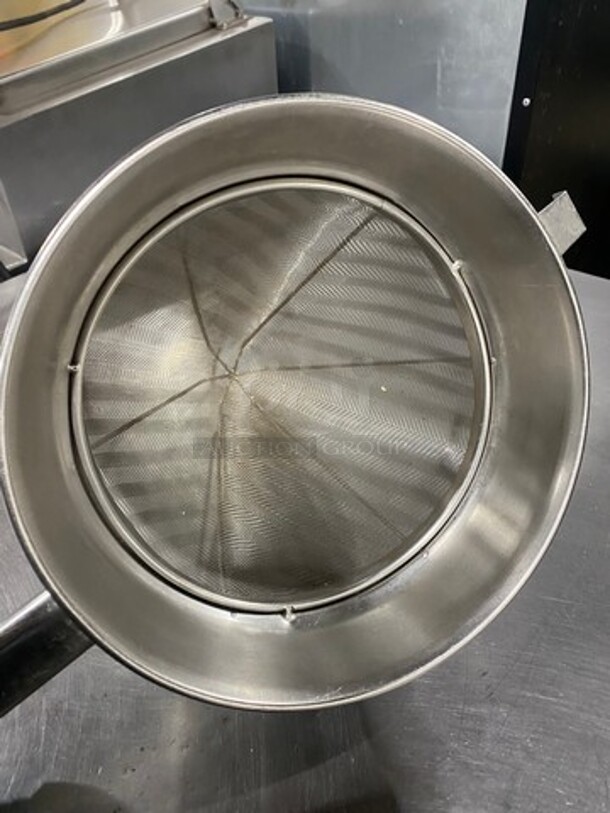Commercial Various Size Mesh Cone Strainers! 3x Your Bid! - Image 3 of 5