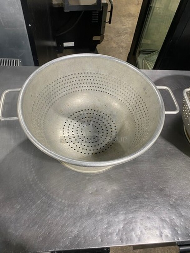 Stainless Steel Perforated Bowl/ Strainer! With Handles! 2x Your Bid! - Image 3 of 6