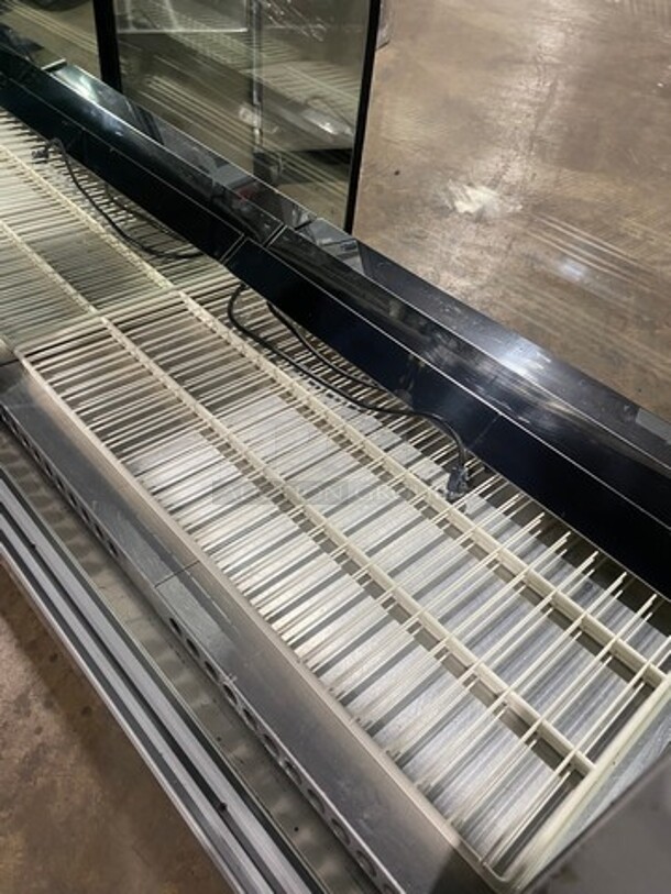 Marc Commercial Combination Dry/Refrigerated Display Case Merchandiser! With Curved Front Glass! With Sliding Rear Access Doors! Model: SPL77 120V - Image 5 of 8