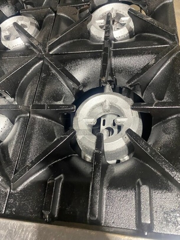 Sunfire Commercial Natural Gas Powered 6 Burner Stove! With Raised Back Splash And Salamander Shelf! With Oven Underneath! All Stainless Steel! On Casters! - Image 6 of 10