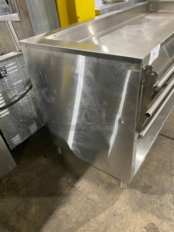 OUT OF THE BOX! NEVER USED! Bayonne Commerical 5 Bay Cold Pan/Cold Food Buffet Counter! With Folding Serving Counter! With 2 Shelf Storage Underneath! All Stainless Steel! On Legs! Model: CPM-72 SN: 7195 120V 60HZ 1 Phase - Image 2 of 8