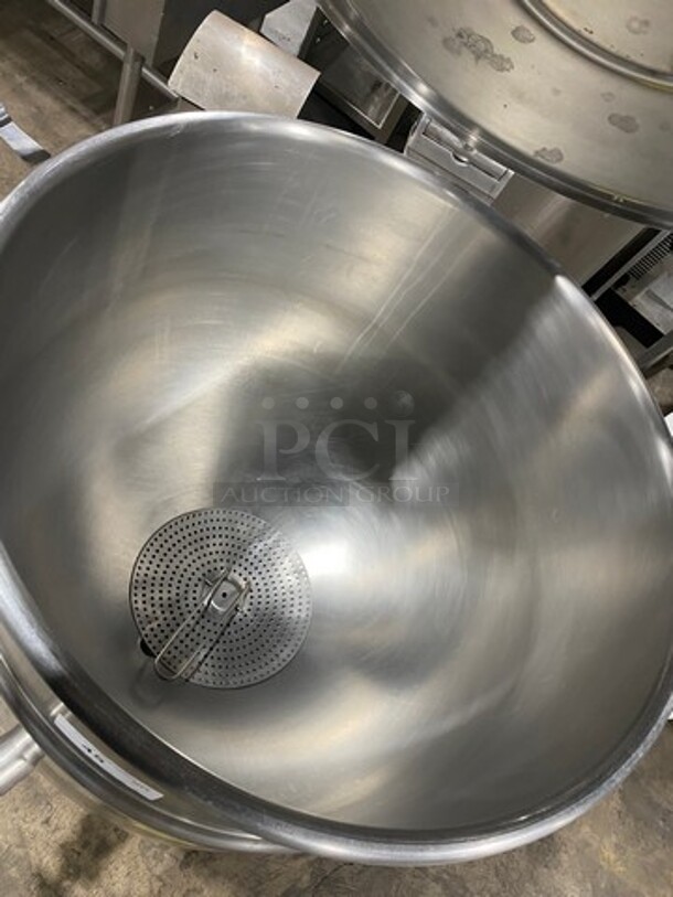 GREAT! Cleveland Range Floor Style Self-Contained Soup Kettle! All Stainless Steel! On Legs! Model: KGL40 SN: WT007907K01 - Image 5 of 11
