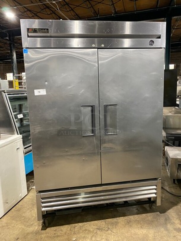 True Commercial 2 Door Reach In Refrigerator! With Poly Coated Racks! Solid Stainless Steel! On Casters! Model: T49 SN: 7140968 115V 60HZ 1 Phase
