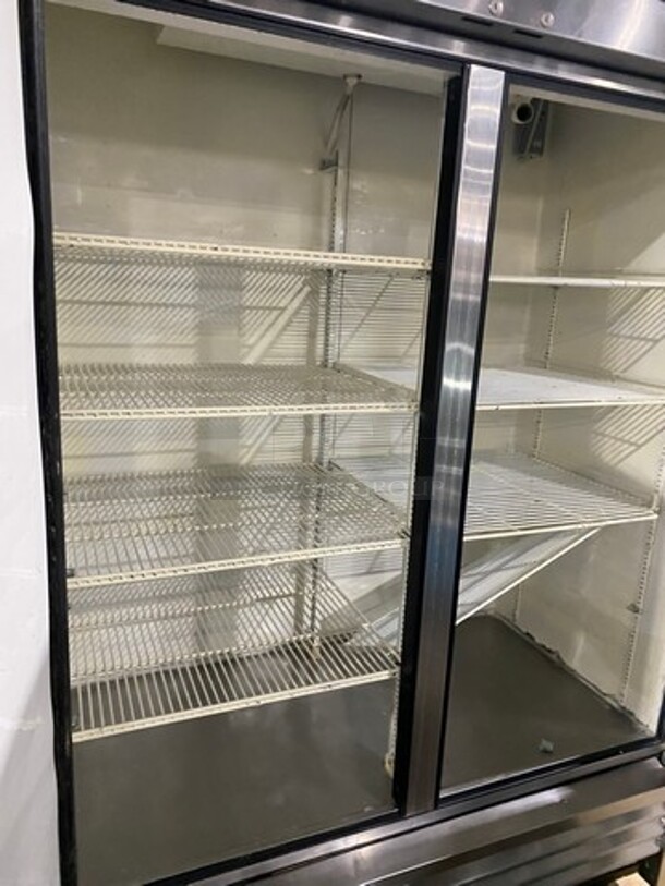 True Commercial 2 Door Reach In Refrigerator! With Poly Coated Racks! Solid Stainless Steel! On Casters! Model: T49 SN: 7140968 115V 60HZ 1 Phase - Image 5 of 10