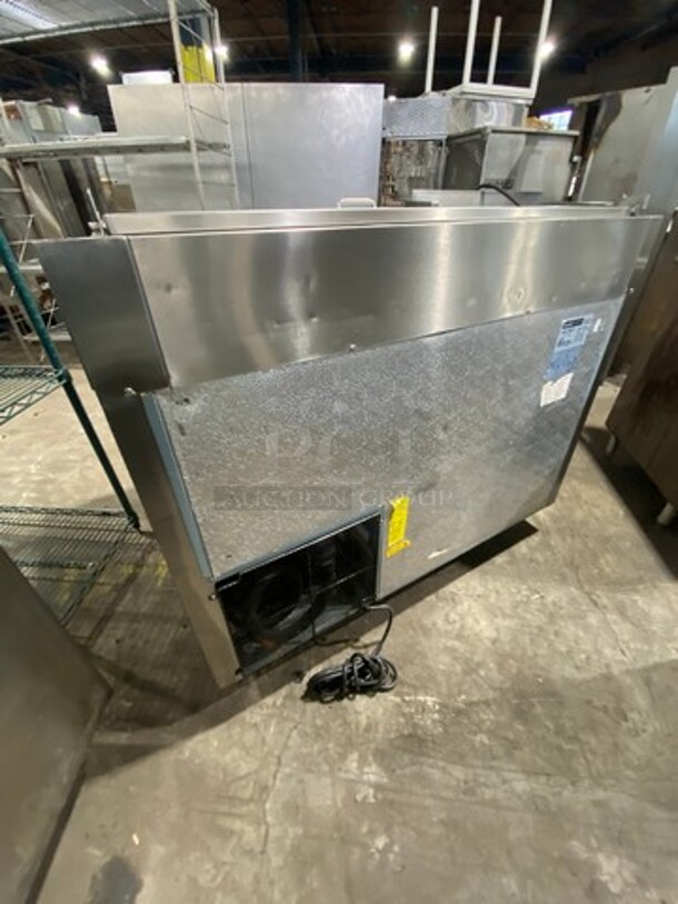 Central Commercial Refrigerated Pizza Prep Table! With Single Door Storage Space Underneath! With Poly Coated Racks! All Stainless Steel! Model: 69K013 SN: 5064981 115V 60HZ 1 Phase - Image 4 of 9