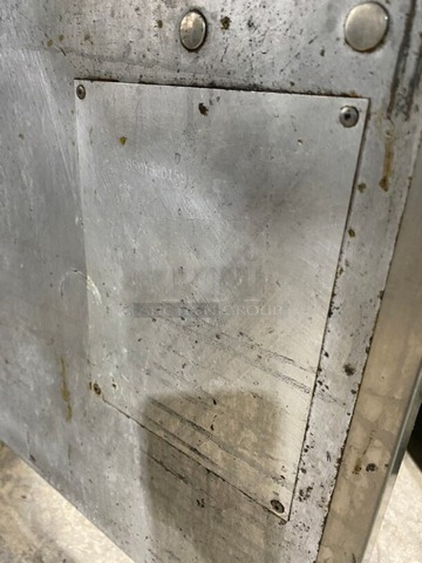 Pitco Commercial Natural Gas Powered Deep Fat Fryer! With Single Metal Frying Basket! All Stainless Steel! On Legs! - Image 7 of 8