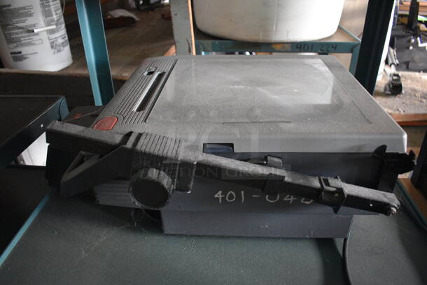 3 Various Metal AV Carts and 3M Projector. Includes 18.5x24x27. 3 Times Your Bid! (HS: Garage 4) - Image 5 of 5