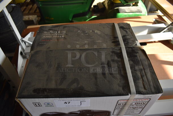 BRAND NEW IN BOX! Predator 212 cc OHV Horizontal Shaft Gas Engine. 16x14x12. (HS: Garage 5) - Image 6 of 6