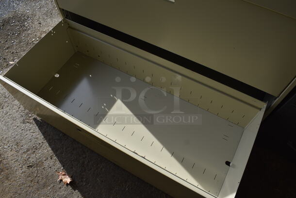 Tan Metal 4 Drawer Filing Cabinet. 42x19.5x53. (HS: Garage 5) - Image 4 of 8