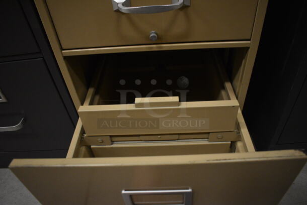 Tan Metal 4 Drawer Filing Cabinet. 15x26.5x52.5. (HS: Backroom) - Image 4 of 7