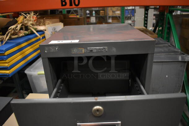 Modern Steelcraft Gray Metal 4 Drawer Filing Cabinet. 15x26.5x52.5. (HS: Backroom) - Image 7 of 8
