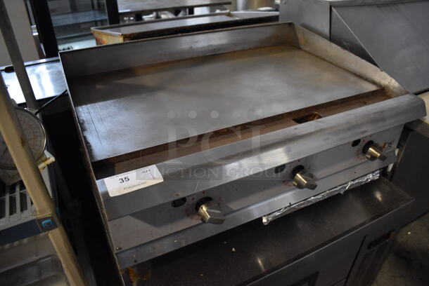 Cooking Performance Group CPG Stainless Steel Commercial Countertop Natural Gas Powered Flat Top Griddle w/ Thermostatic Controls. 36x30x17 - Image 3 of 6