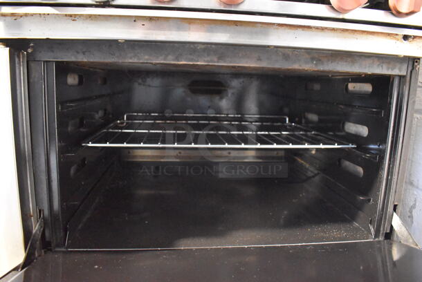 Dynamic Cooking Systems DCS Stainless Steel Commercial Natural Gas Powered 6 Burner Range w/ Oven, Over Shelf and Back Splash. 36x31x58 - Image 5 of 5