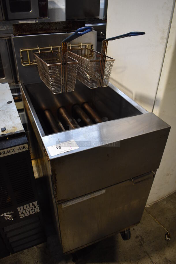 2014 Dean SR162GN Stainless Steel Commercial Floor Style Natural Gas Powered 75 Pound Capacity Deep Fat Fryer w/ 2 Metal Fry Baskets on Commercial Casters. 150,000 BTU. 20x33x47 - Image 2 of 6