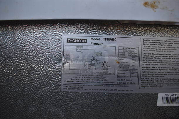 Thomson TFRF690 Metal Single Door Reach In Freezer. 115 Volts, 1 Phase. 22x22x56. Tested and Working! - Image 6 of 6