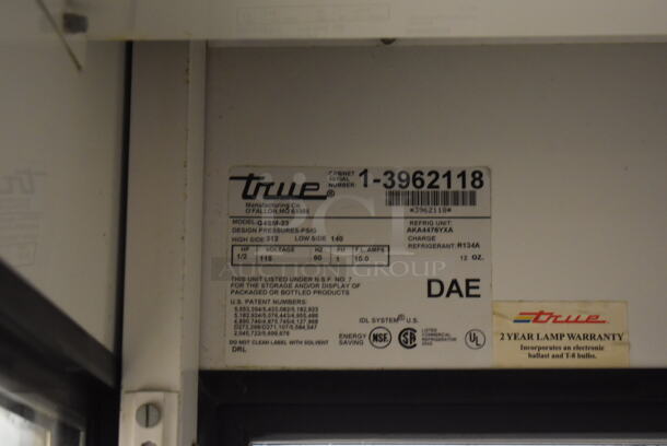 True G4SM-23 Metal Commercial Single Door Reach In Cooler Merchandiser w/ Poly Coated Racks. 115 Volts, 1 Phase. Comes w/ 4 Legs. 27x30x79. Tested and Powers On But Does Not Get Cold - Image 5 of 5