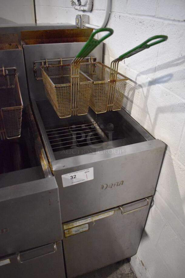 2014 Dean SR42GN Stainless Steel Commercial Floor Style Natural Gas Powered Deep Fat Fryer w/ 2 Metal Fry Baskets on Commercial Casters. 105,000 BTU. 16x32x46 - Image 2 of 6