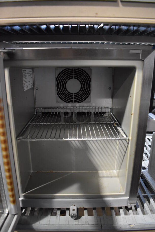 Vestfrost 1509-175-000US Metal Commercial Mini Red Bull Cooler Merchandiser. 115 Volts, 1 Phase. 14x16x17. Tested and Working! - Image 4 of 5