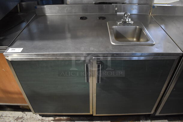 Duke Stainless Steel Commercial Counter w/ Sink Basin, Faucet and Handles. 48x30x40