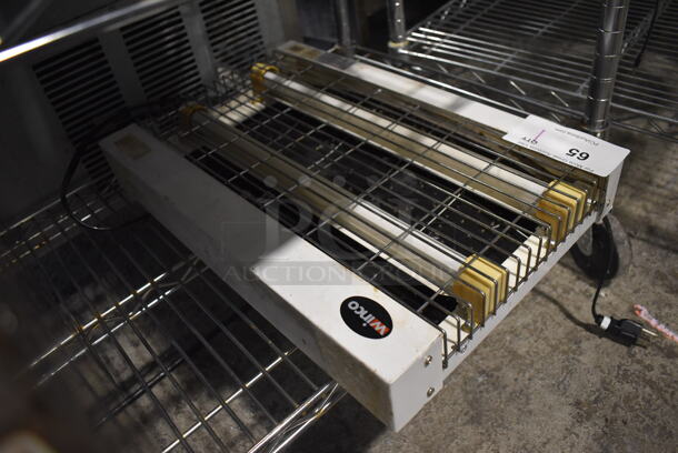 Winco Metal Bug Zapper. 115 Volts, 1 Phase. 19x3x12. Tested and Working! - Image 3 of 3