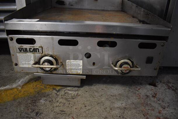 Vulcan Stainless Steel Commercial Countertop Natural Gas Powered Flat Top Griddle. 24x32x16 - Image 5 of 5