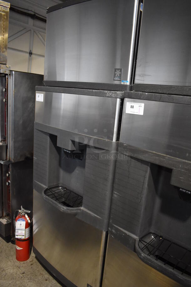 Manitowoc QD0452A Stainless Steel Commercial Ice Machine Head on Manitowoc QPA310 Stainless Steel Commercial Ice Bin Hotel Dispenser. 115 Volts, 1 Phase. 30x29x82 - Image 5 of 7