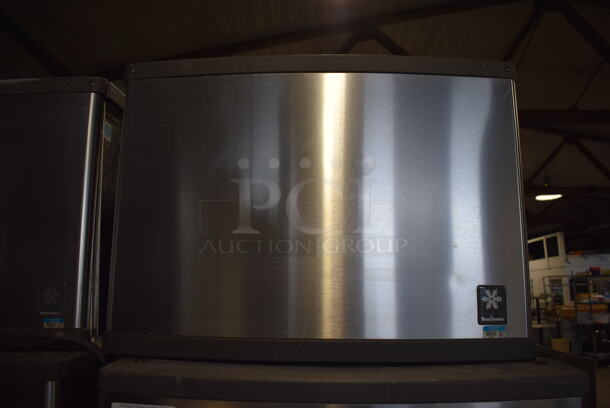 Manitowoc QD0452A Stainless Steel Commercial Ice Machine Head on Manitowoc QPA310 Stainless Steel Commercial Ice Bin Hotel Dispenser. 115 Volts, 1 Phase. 30x29x82 - Image 4 of 7
