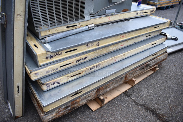 Norlake 6'x5'x6' SELF CONTAINED Walk In Freezer Box w/ Floor, Copeland CP2M-7A Compressor and Norlake Condenser. 115-230 Volts, 1 Phase. Picture of the Unit Before Removal Is Included In the Listing - Image 5 of 8