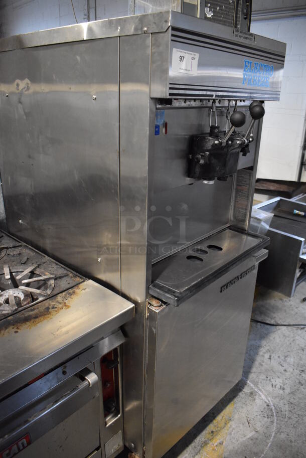 Electro Freeze 30TA-GAB-SS Stainless Steel Commercial Floor Style 2 Flavor w/ Twist Soft Serve Ice Cream Machine on Commercial Casters. 208/230 Volts, 1 Phase. 26x38x68 - Image 4 of 6