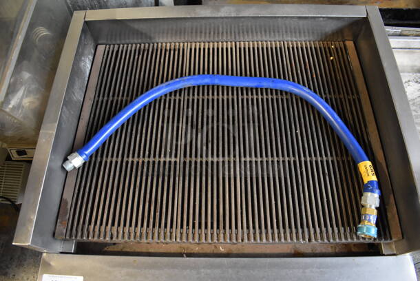 Stainless Steel Commercial Countertop Natural Gas Powered Charbroiler Grill. Comes w/ Gas Hose. 36x31x20 - Image 5 of 5