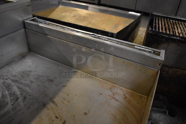 Stainless Steel Commercial Countertop Natural Gas Powered Flat Top Griddle. 24x26x17 - Image 5 of 5