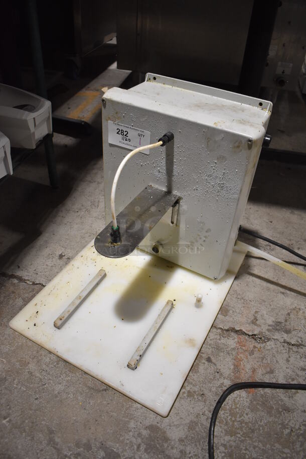 2017 Mallet & Co PPO 491 Metal Commercial Countertop Pizza Pan Oiler. 115 Volts, 1 Phase. 15x22x12. Tested and Does Not Power On - Image 2 of 5