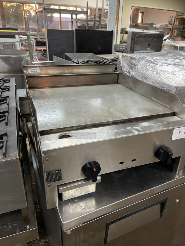 Fully Refurbished! Connerton 24 Inch Commercial Griddle Flat Top Grill NSF Natural Gas Tested and Working!   - Image 1 of 10