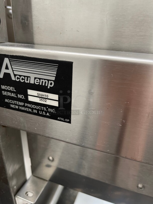 Nice! Convection Steamer- AccuTemp Steam'N'Hold Model: 208D8-100 NSF 220 Volt Three Phase With Stand NSF  - Image 7 of 9