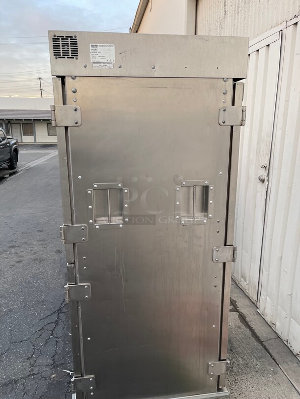 Working! Bevles Full Size Commercial Heated Cabinet Hot Food Bevles NSF  CA70 Warmer Transport NSF 115 Volt Tested and Working! - Image 5 of 10