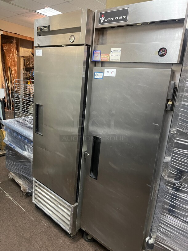 Victory Refrigeration  27 inch  One Section Reach In Refrigerator, (1) Right Hinge Door, 115v NSF - Image 4 of 8