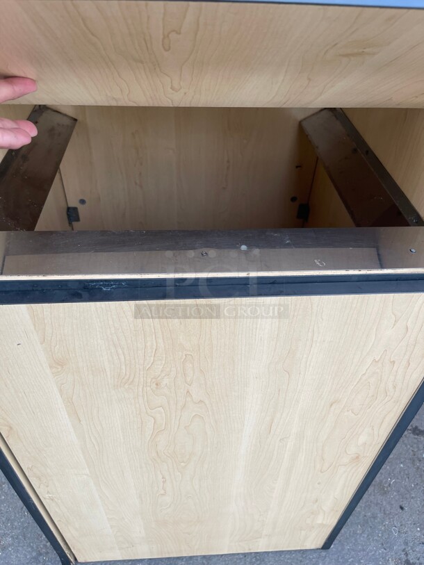 Clean! Mable Wood Trash Receptacles NSF   - Image 5 of 8