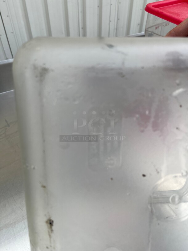 Clean! Cambro® Square Food Storage Containers - 12 Quart - Image 7 of 7