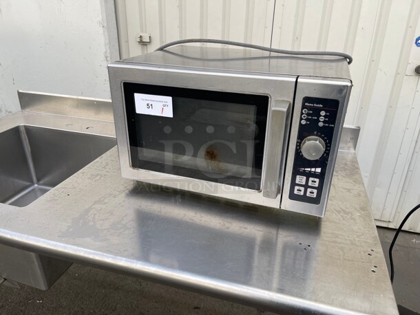 Working! Amana Menumaster RCS10DSE Microwave, 120V, 1000 Watt, 1.2 Cu Ft, Stainless Steel, Commercial NSF 115 Volt Tested and Working!